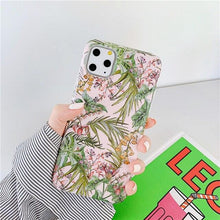 Bild in Galerie-Viewer laden, Flower Soft Phone Case For iPhone www.technoviena.com
